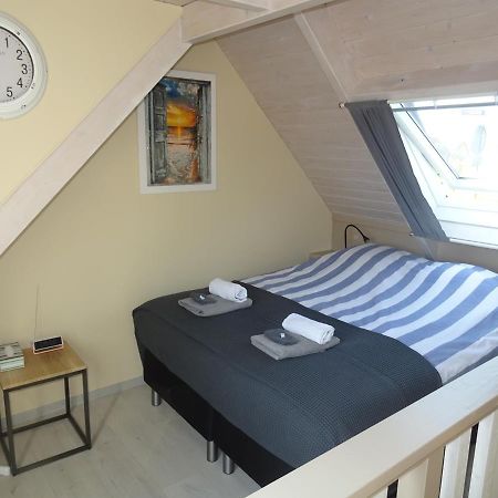 B&B Het Onderduukertje Wemeldinge Exterior foto