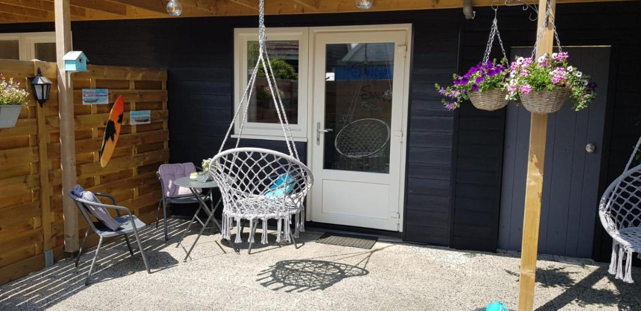 B&B Het Onderduukertje Wemeldinge Exterior foto